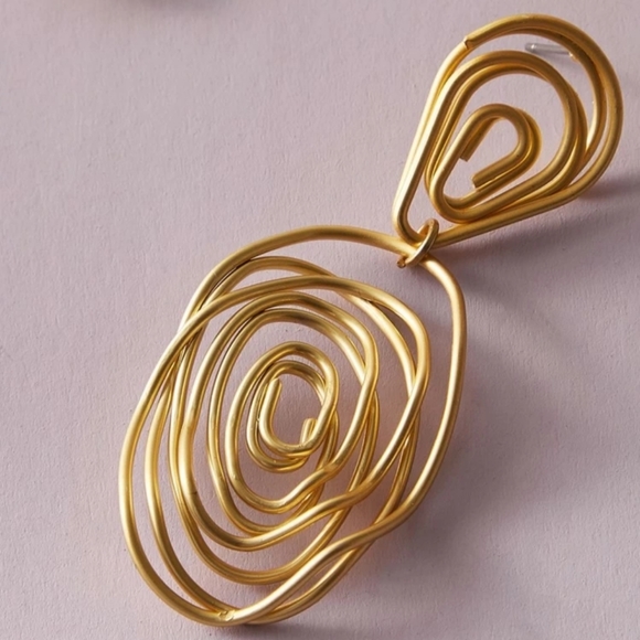 Women's Gold abstract maximalist twist spiral boho big statement earrings new - Picture 6 of 9